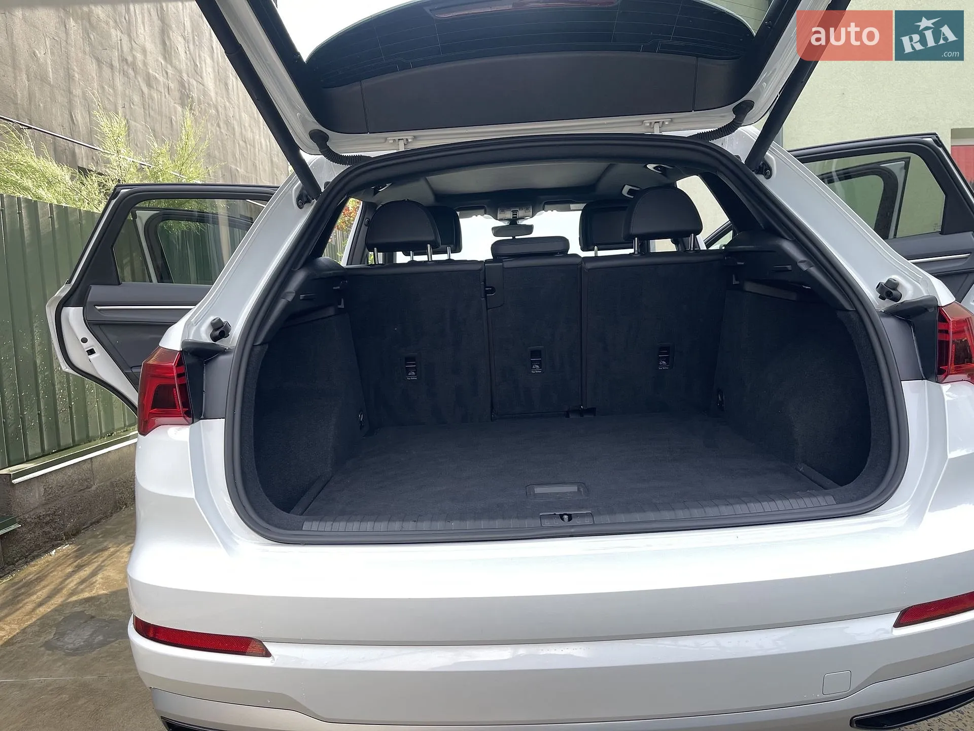 2019 Audi Q3 - мініатюра 3