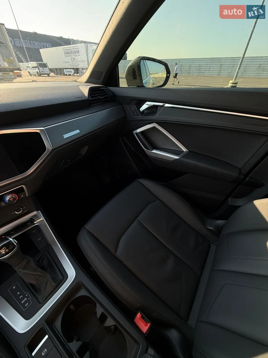 2021 Audi Q3 - мініатюра 16