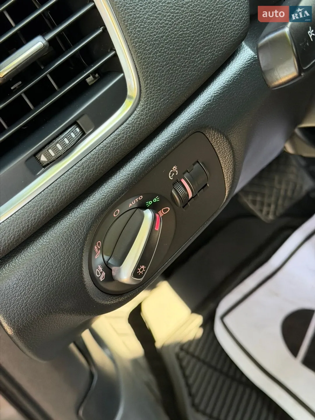 2015 Audi Q3 - мініатюра 30