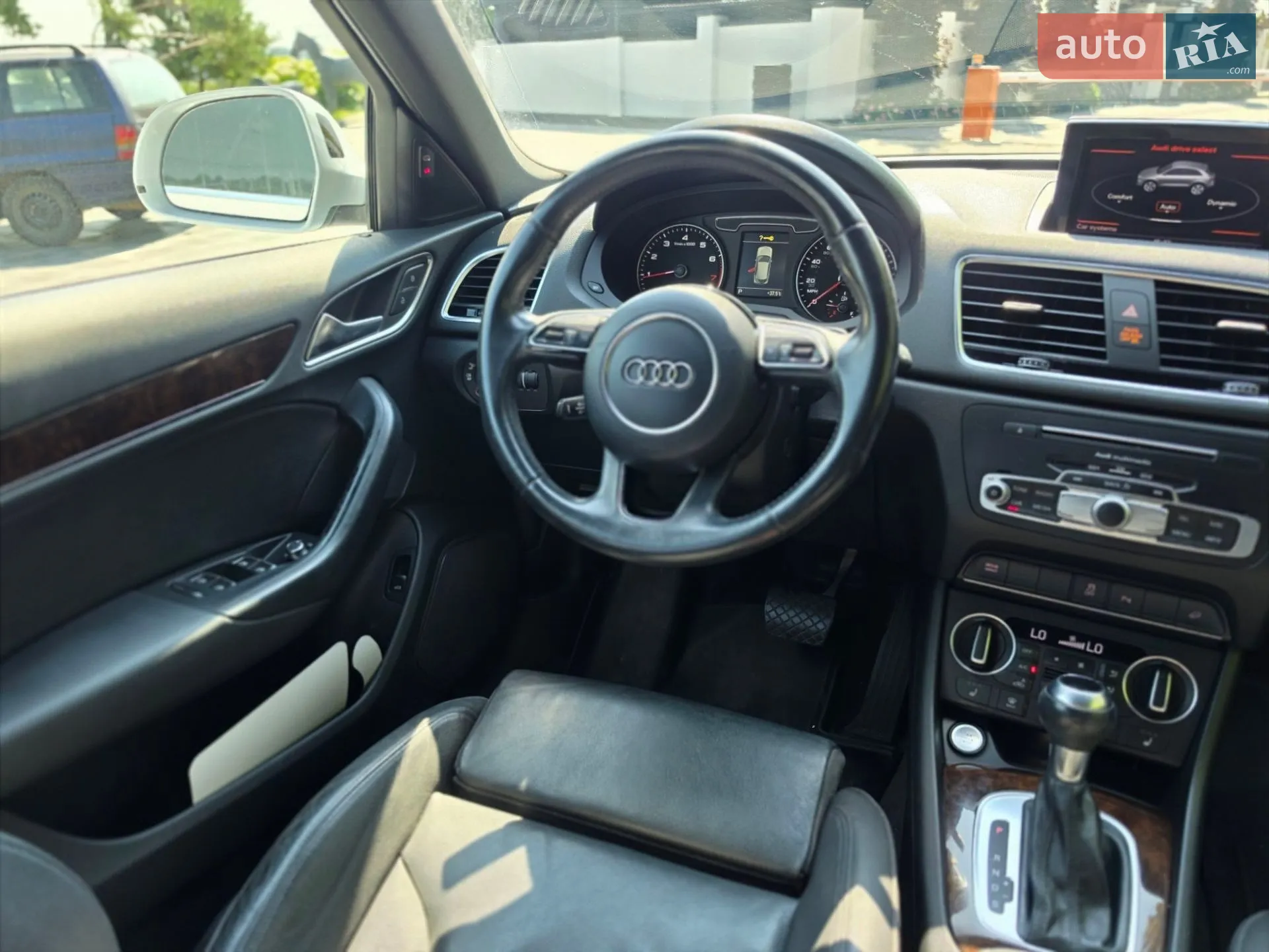 2016 Audi Q3 - мініатюра 21