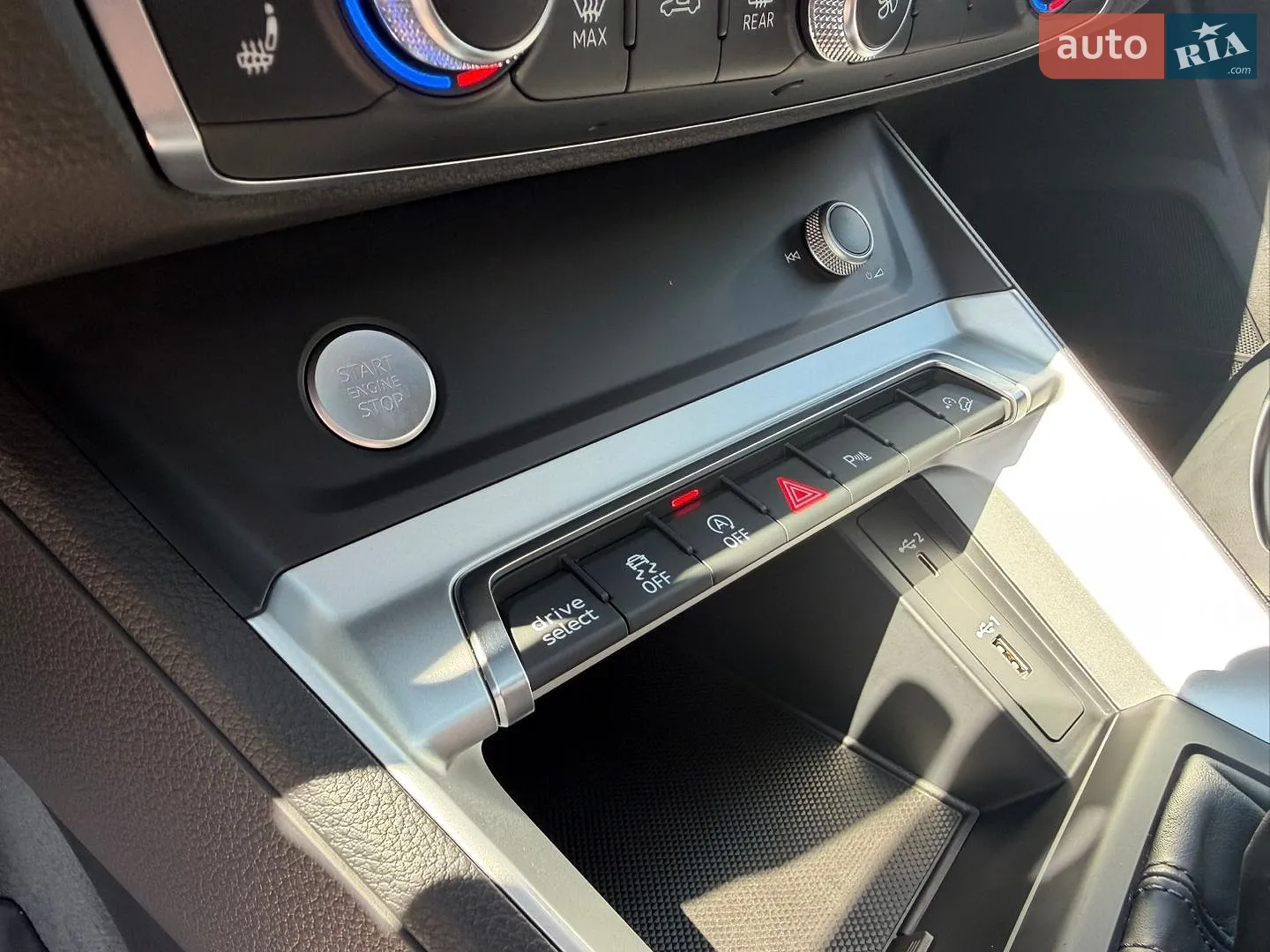 2019 Audi Q3 - мініатюра 29
