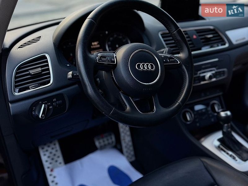 Внедорожник / Кроссовер Audi Q3 2016 в Луцке Внедорожник / Кроссовер Audi Q3 2016 в Луцке
