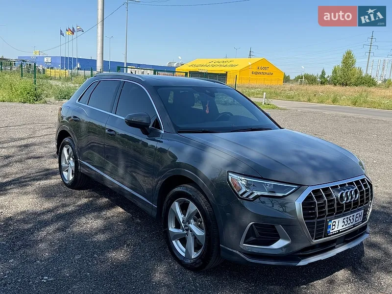 Audi Q3