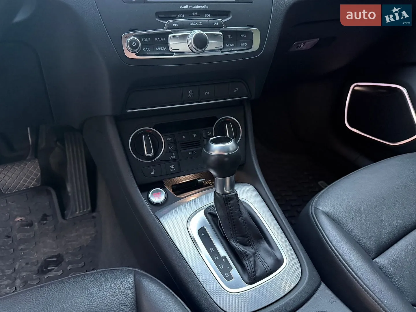 2017 Audi Q3 - мініатюра 19