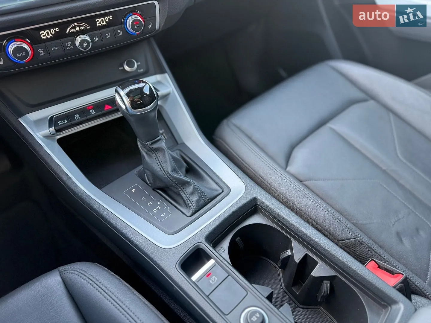 2021 Audi Q3 - мініатюра 14