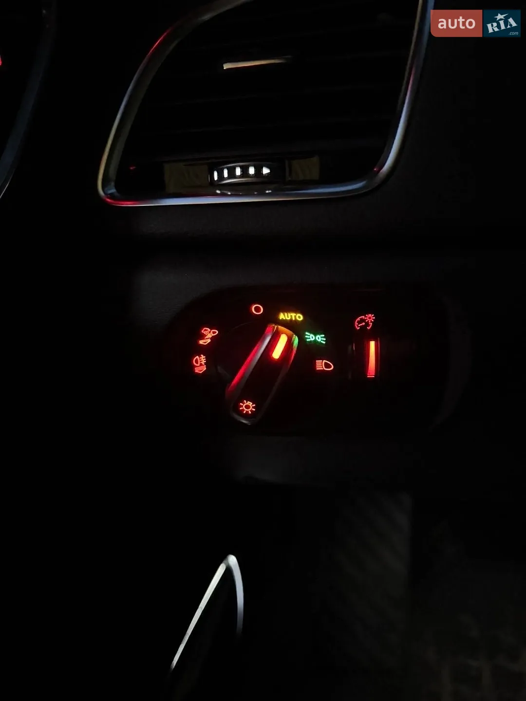 2015 Audi Q3 - мініатюра 23