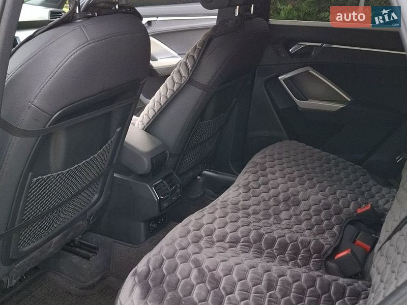 Внедорожник / Кроссовер Audi Q3 2020 в Трускавце