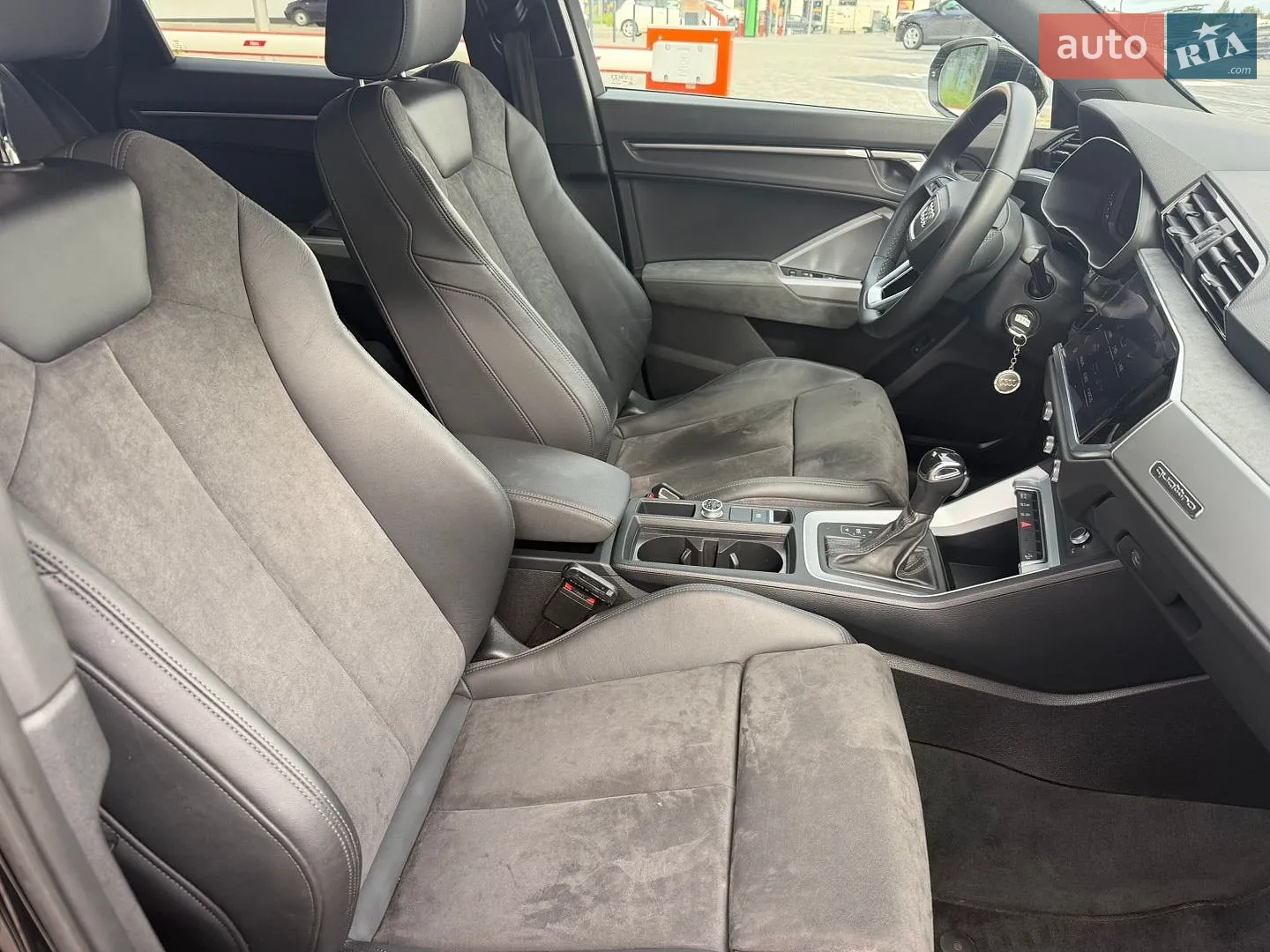 2019 Audi Q3 - мініатюра 15