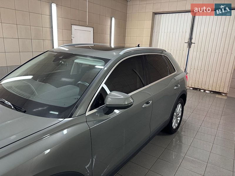 Внедорожник / Кроссовер Audi Q3 2022 в Умани