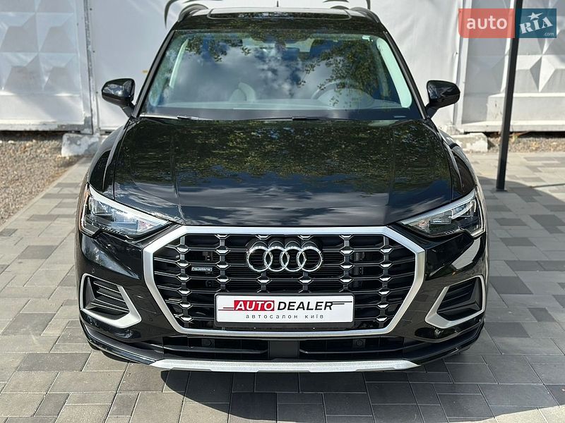 Позашляховик / Кросовер Audi Q3 2024 в Києві фото 3 Позашляховик / Кросовер Audi Q3 2024 в Києві