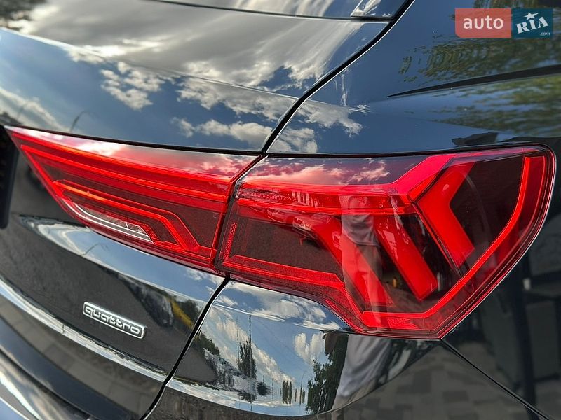 Позашляховик / Кросовер Audi Q3 2024 в Києві фото 10 Позашляховик / Кросовер Audi Q3 2024 в Києві
