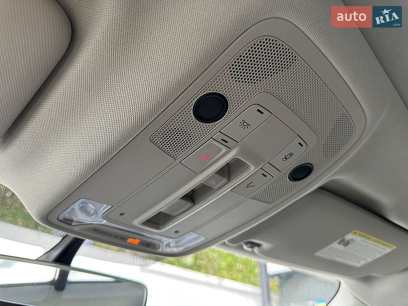 Позашляховик / Кросовер Audi Q3 2024 в Києві фото 20 Позашляховик / Кросовер Audi Q3 2024 в Києві