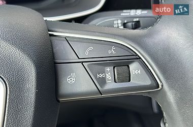 Позашляховик / Кросовер Audi Q3 2024 в Києві фото 21 Позашляховик / Кросовер Audi Q3 2024 в Києві