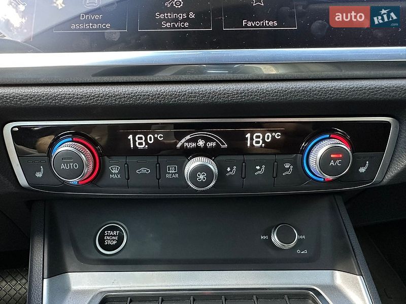 Позашляховик / Кросовер Audi Q3 2024 в Києві фото 25 Позашляховик / Кросовер Audi Q3 2024 в Києві