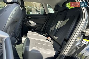 Позашляховик / Кросовер Audi Q3 2024 в Києві фото 28 Позашляховик / Кросовер Audi Q3 2024 в Києві