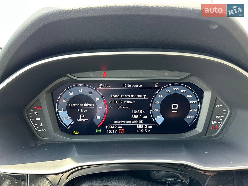Позашляховик / Кросовер Audi Q3 2024 в Києві фото 32 Позашляховик / Кросовер Audi Q3 2024 в Києві