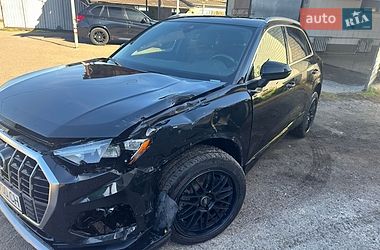 Позашляховик / Кросовер Audi Q3 2020 в Житомирі