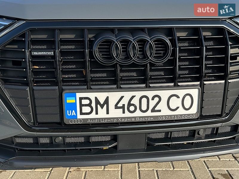 Внедорожник / Кроссовер Audi Q3 2021 в Тернополе