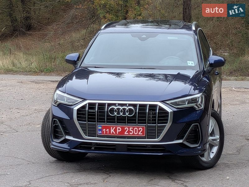 Внедорожник / Кроссовер Audi Q3 2022 в Борисполе