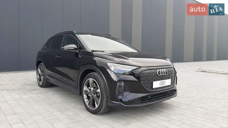 Позашляховик / Кросовер Audi Q4 e-tron 2021 в Хмельницькому