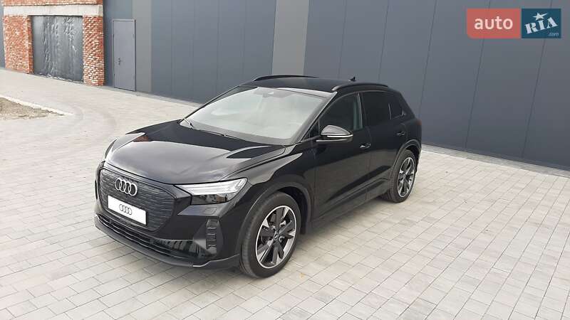 Позашляховик / Кросовер Audi Q4 e-tron 2021 в Хмельницькому