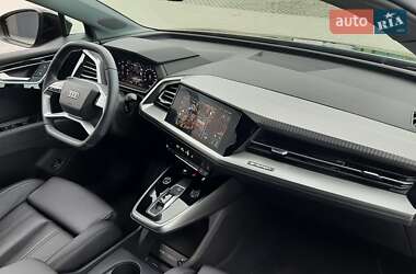Внедорожник / Кроссовер Audi Q4 e-tron 2021 в 