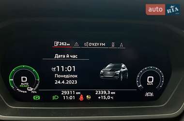 Внедорожник / Кроссовер Audi Q4 e-tron 2021 в 