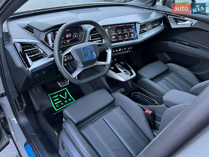 Позашляховик / Кросовер Audi Q4 e-tron 2023 в Івано-Франківську