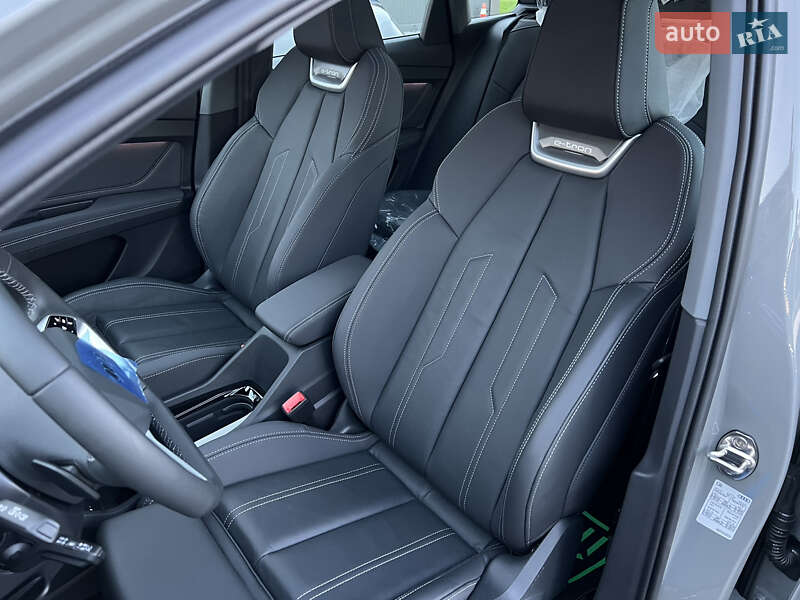 Позашляховик / Кросовер Audi Q4 e-tron 2023 в Івано-Франківську