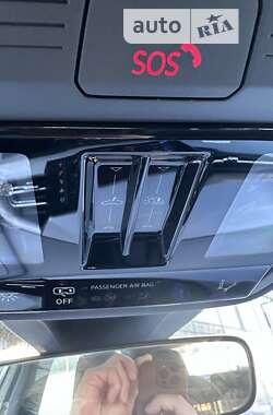 Внедорожник / Кроссовер Audi Q4 e-tron 2023 в Ужгороде