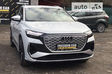 Audi Q4 e-tron 2023