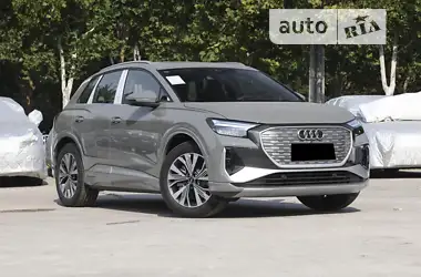 Audi Q4 e-tron 2024