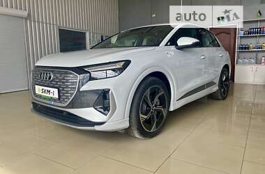 Audi Q4 e-tron 2024