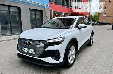 Audi Q4 e-tron 2023