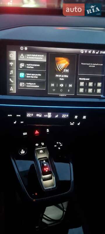 Позашляховик / Кросовер Audi Q4 e-tron 2024 в Харкові