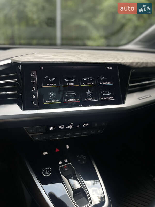 Внедорожник / Кроссовер Audi Q4 e-tron 2023 в Львове