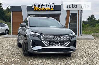 Позашляховик / Кросовер Audi Q4 e-tron 2023 в Стрию