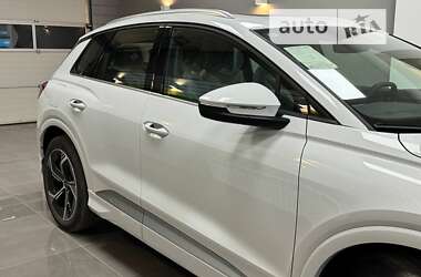 Внедорожник / Кроссовер Audi Q4 e-tron 2024 в Черкассах