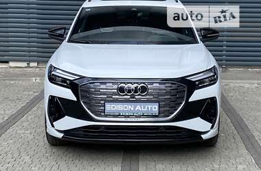 Audi Q4 e-tron 2024