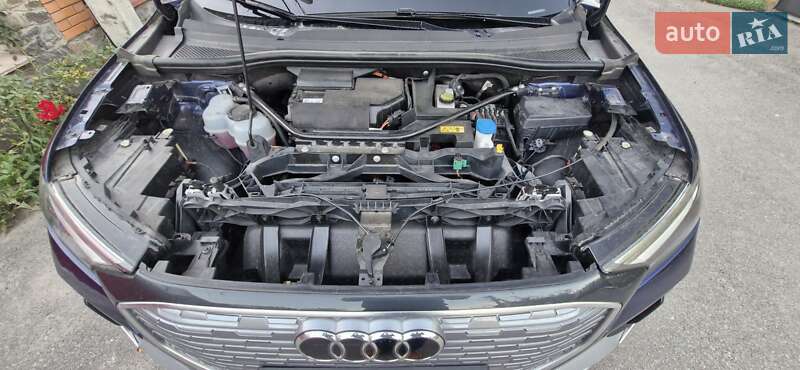 Внедорожник / Кроссовер Audi Q4 e-tron 2023 в Виннице