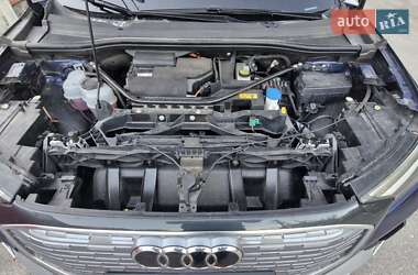 Внедорожник / Кроссовер Audi Q4 e-tron 2023 в 