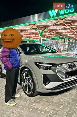 Audi Q4 e-tron 2024