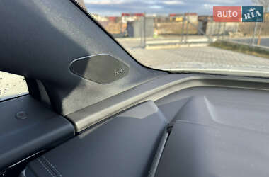 Внедорожник / Кроссовер Audi Q4 e-tron 2025 в 