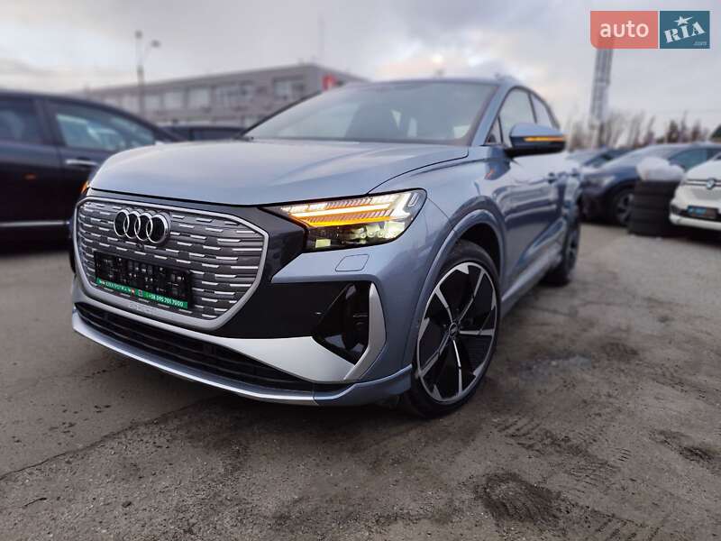 Внедорожник / Кроссовер Audi Q4 e-tron 2023 в Киеве