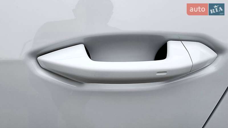 Внедорожник / Кроссовер Audi Q4 e-tron 2023 в Ивано-Франковске