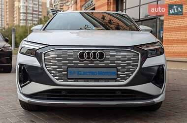 Внедорожник / Кроссовер Audi Q4 e-tron 2025 в 