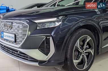 Внедорожник / Кроссовер Audi Q4 e-tron 2023 в 