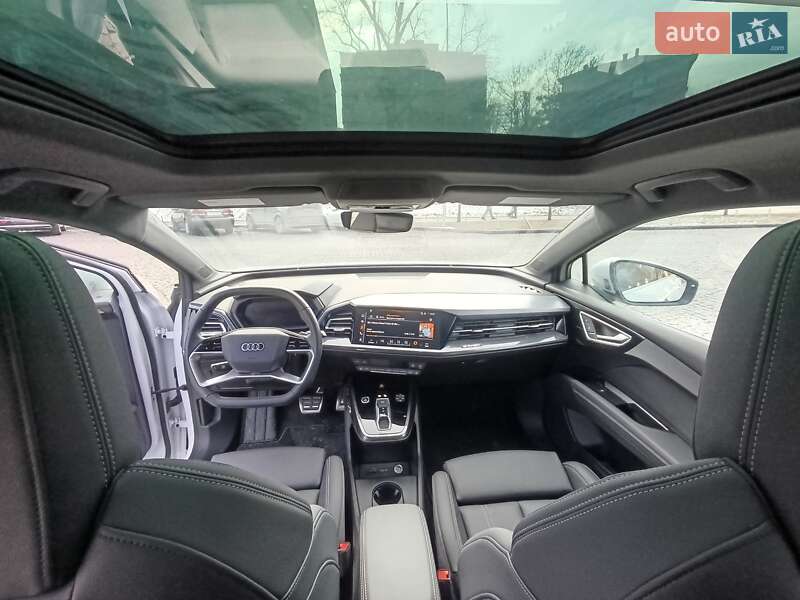 Позашляховик / Кросовер Audi Q4 e-tron 2023 в Києві