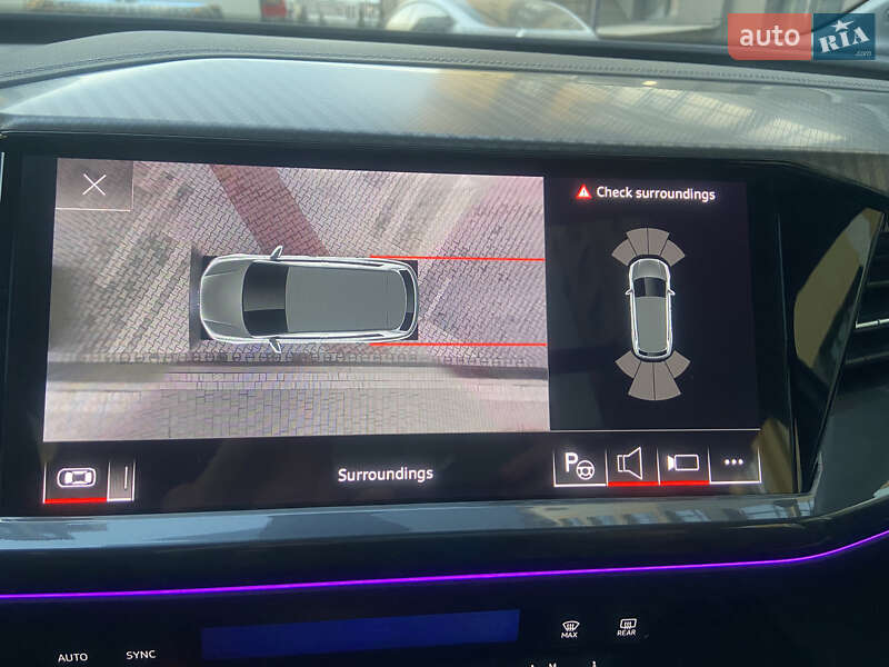 Внедорожник / Кроссовер Audi Q4 e-tron 2023 в Ивано-Франковске
