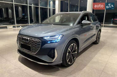 Внедорожник / Кроссовер Audi Q4 e-tron 2023 в Киеве